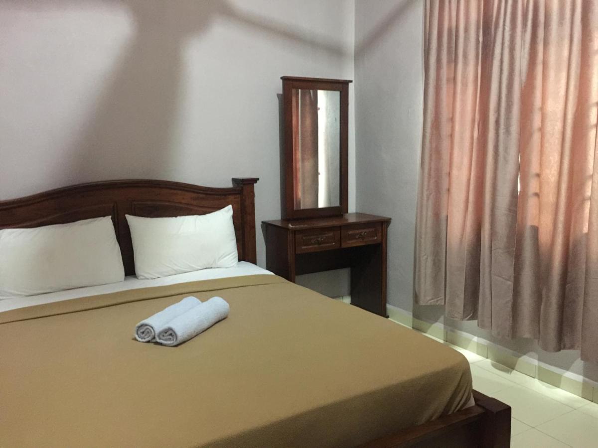Harmony Guesthouse Sdn Bhd Padang Mat Sirat Экстерьер фото