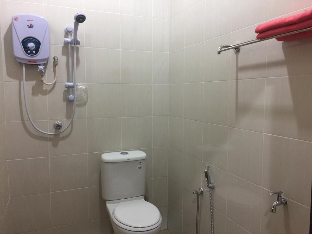 Harmony Guesthouse Sdn Bhd Padang Mat Sirat Экстерьер фото