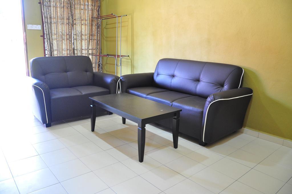 Harmony Guesthouse Sdn Bhd Padang Mat Sirat Экстерьер фото